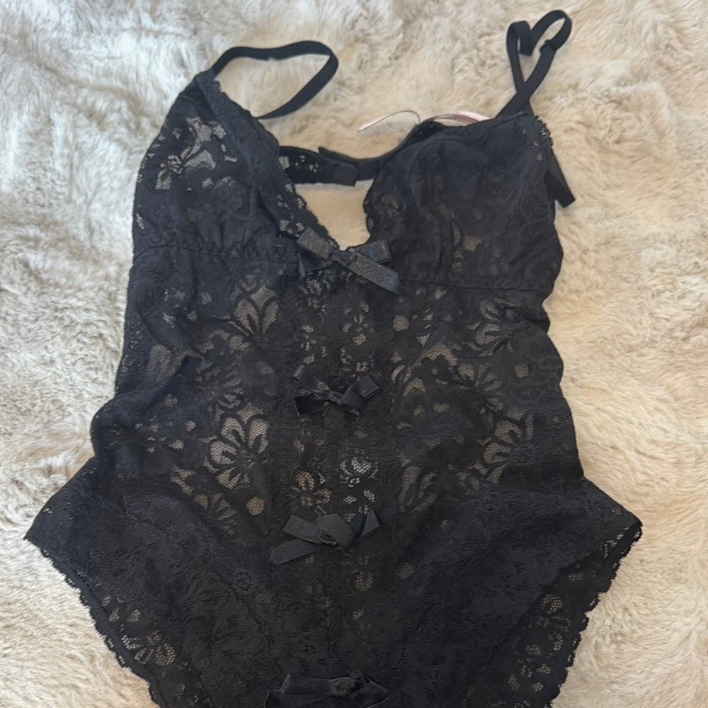 Victoria’s Secret teddy - Picture 4 of 5